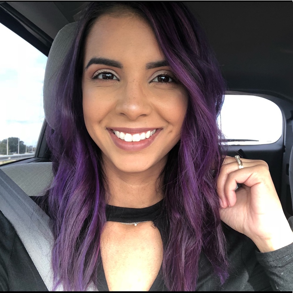 Meet your Posher, Arielle